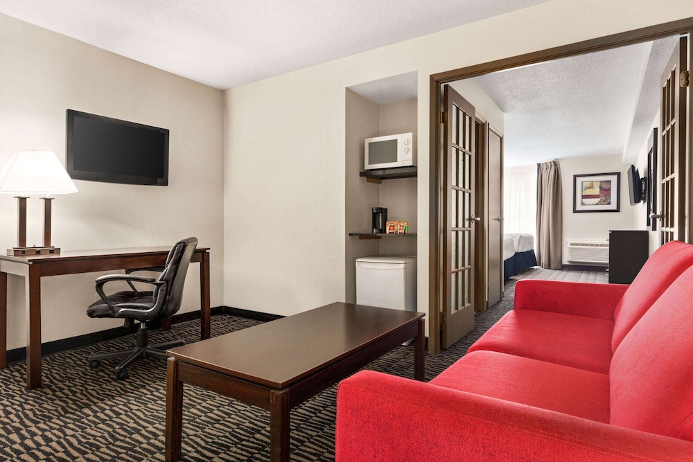 Superior Suite, 2 Queen Beds