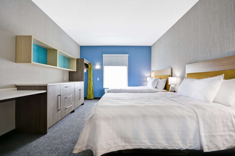 Studio, 2 Queen Beds, Accessible, Bathtub photo 2