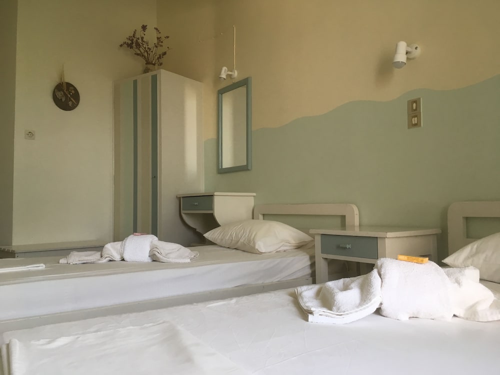 Standard Room photo 2