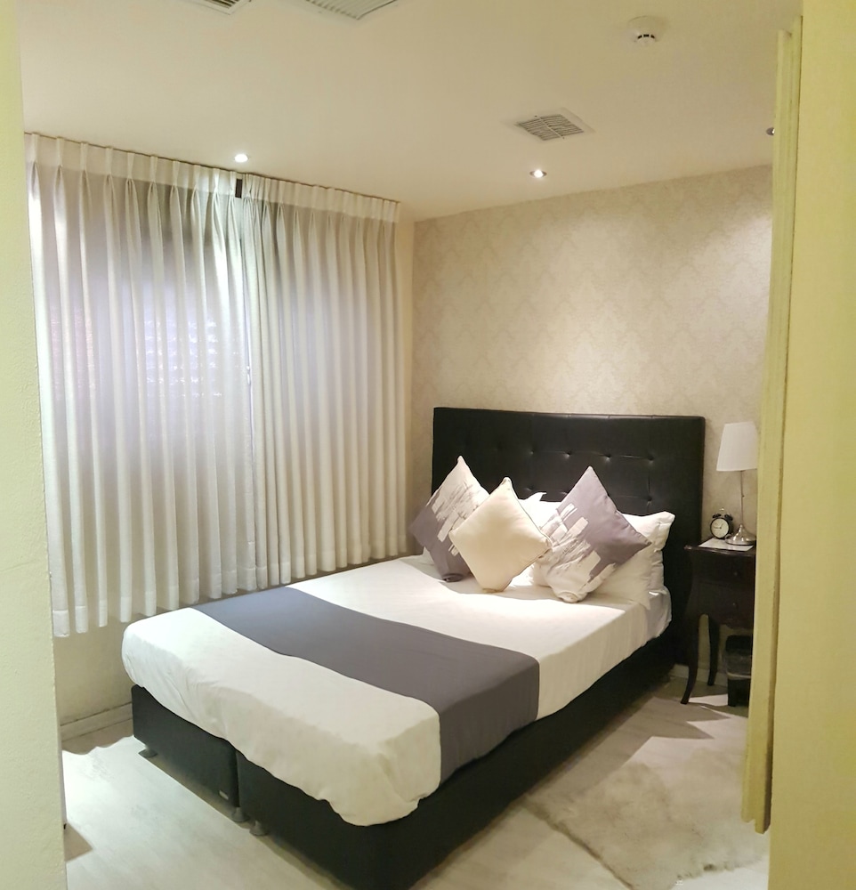 Standard Double Room photo 3