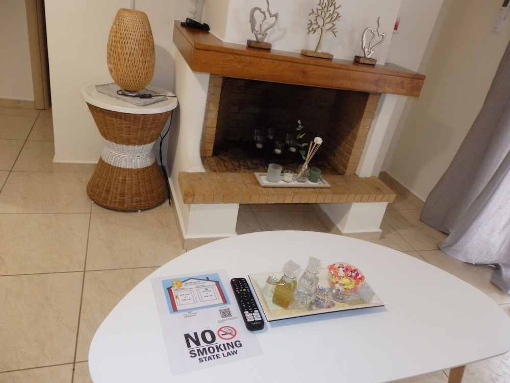 Standard Apartment, 1 Bedroom, Non Smoking, Kitchen (A6) - Photo 9