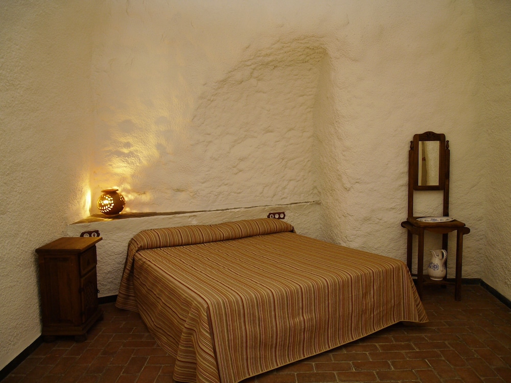 House, 1 Bedroom