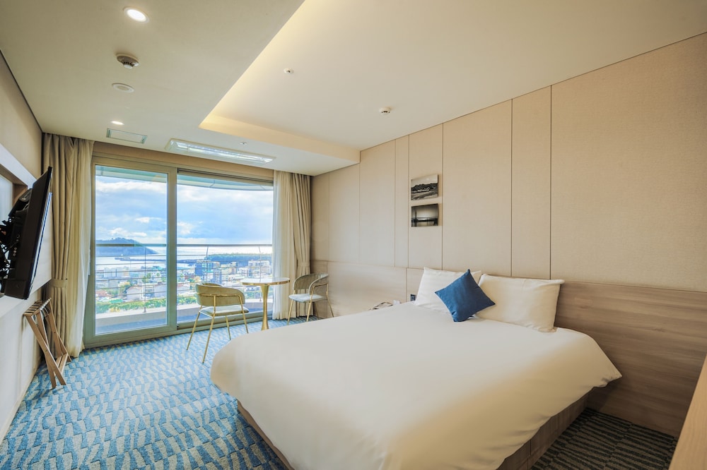 Executive Double Room, 1 Double Bed, Terrace, Ocean View photo 3
