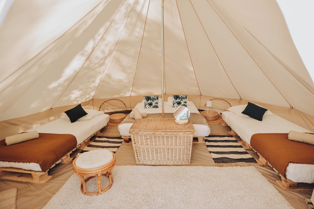 Tent, Multiple Beds photo 1
