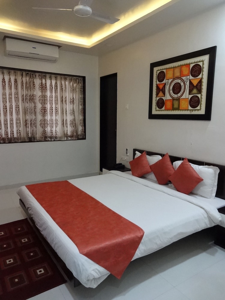 Executive Double Room - Photo 7