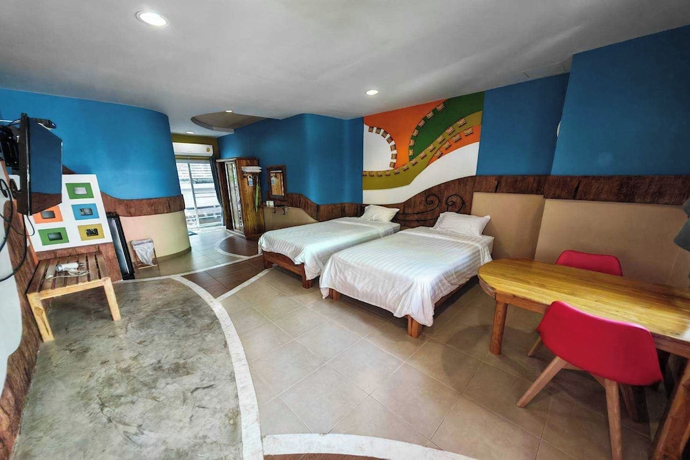Deluxe Twin Room, Non Smoking, Garden View - Photo 1