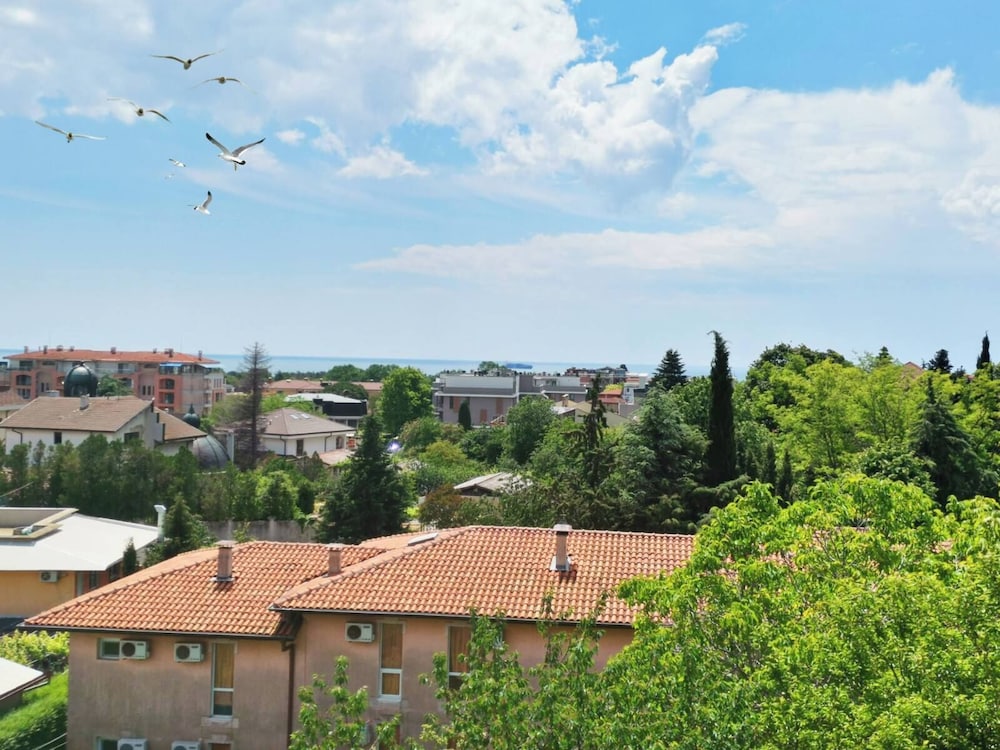 Luxury Apartment, Balcony, Sea View photo 3