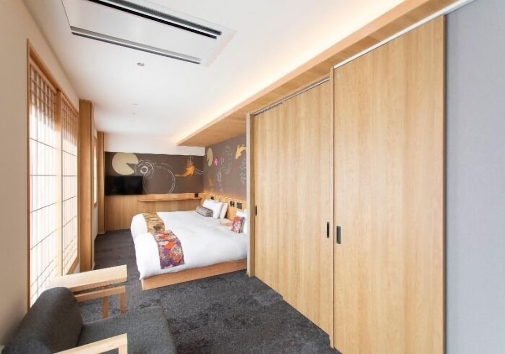 Deluxe Triple Room photo 2