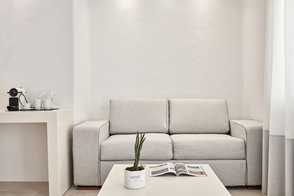Junior Suite, Ground Floor - Photo 15