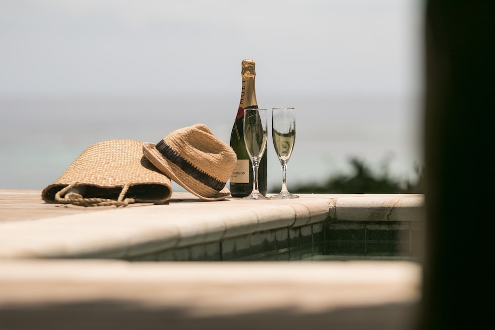 Beachfront Pool Bure photo 5