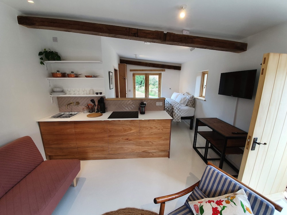 Standard Cabin photo 3