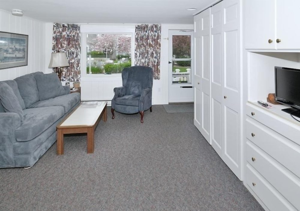 Condo, 1 Queen Bed with Sofa bed