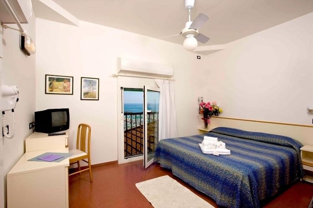 Double Room, Sea View photo 1