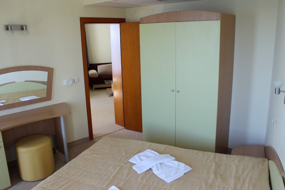 Deluxe Apartment, 1 Bedroom, Sea View photo 2