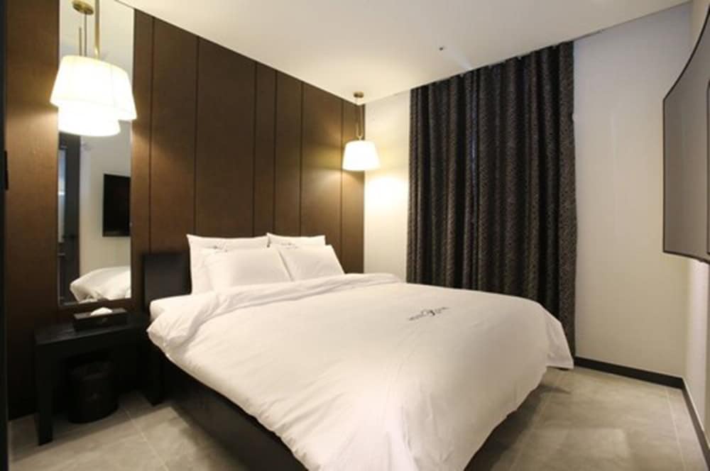 Royal Room (VIP) - Photo 1