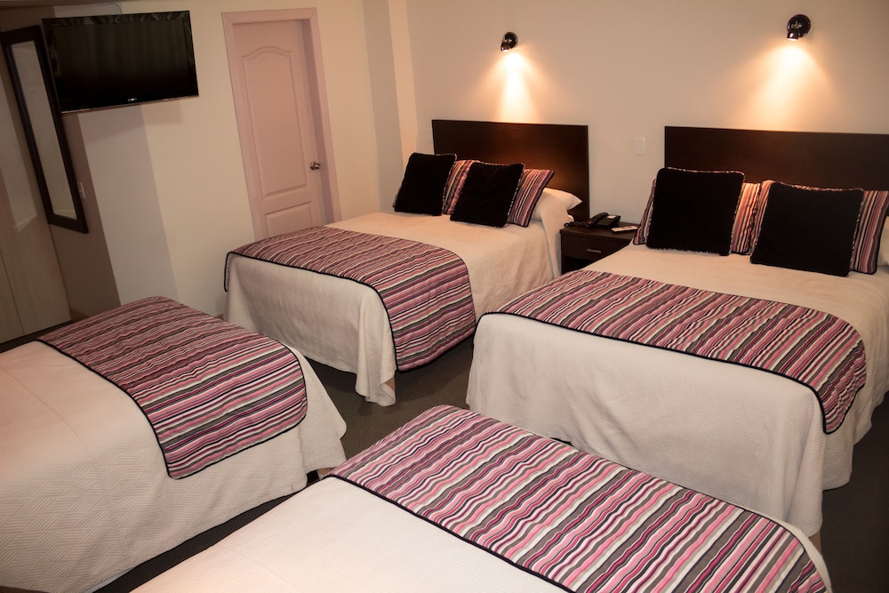 Quadruple Room photo 1