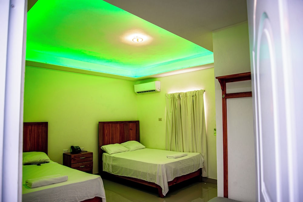 Deluxe Twin Room, 2 Double Beds, Private Bathroom