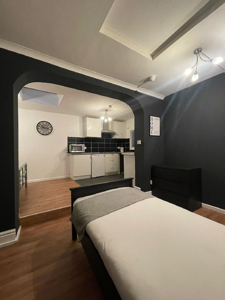 Standard Twin Room, Ensuite