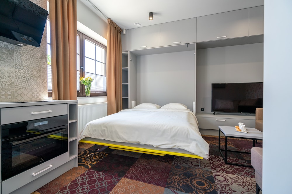 Premium Studio Suite (Karp w cytrynie - C)