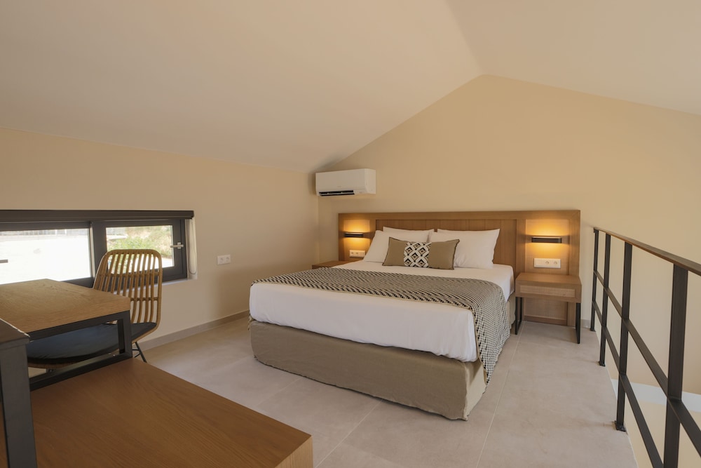 Deluxe Quadruple Room photo 1