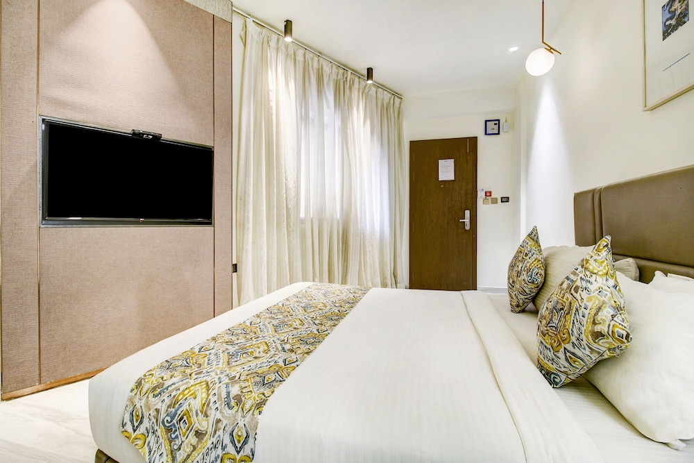 Executive Room - Photo 3