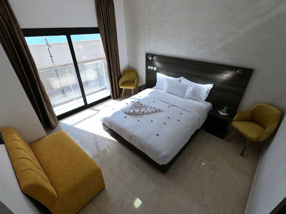 Deluxe Double Room photo 2