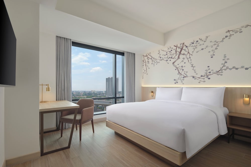 Premium Room, 1 King Bed