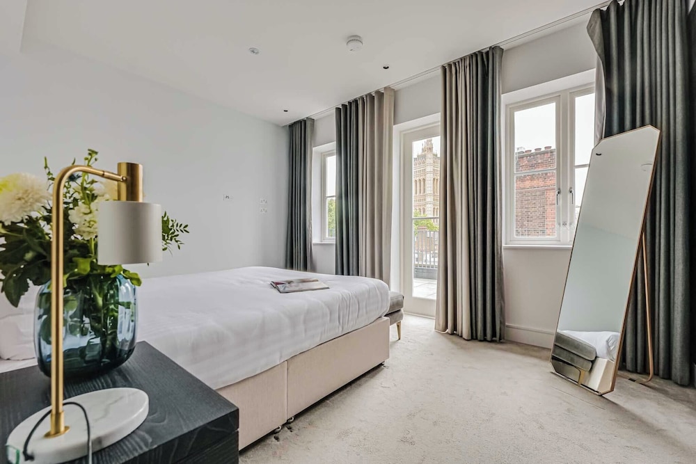 3 Bedrooms Terrace