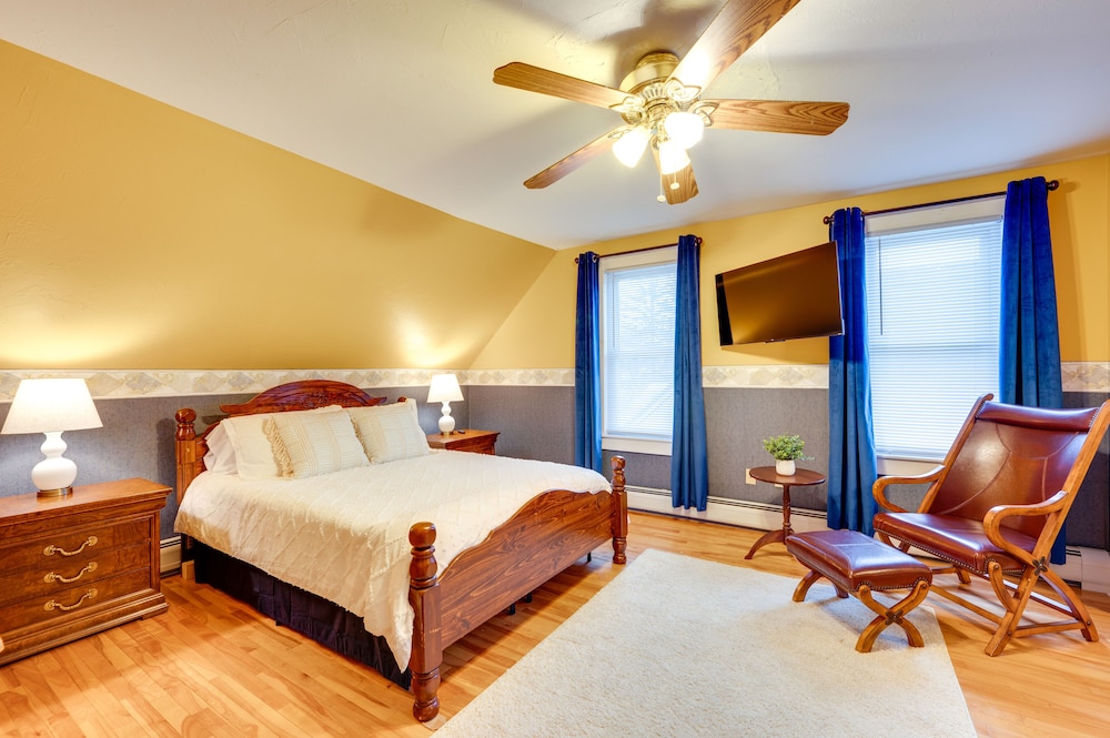 House (4 Bedrooms) photo 2