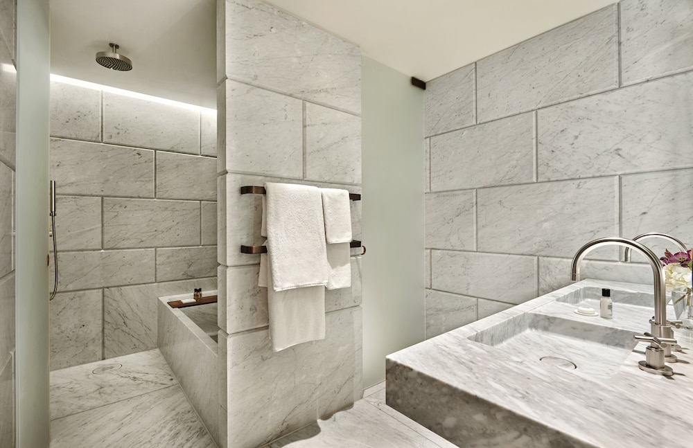 Suite (Loft)