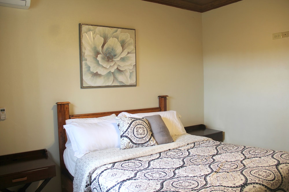 Family Apartment, 2 Bedrooms (Tamarind) photo 1