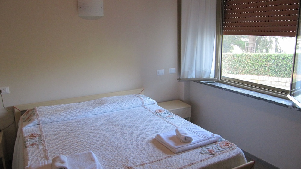 Double Room, Non Smoking