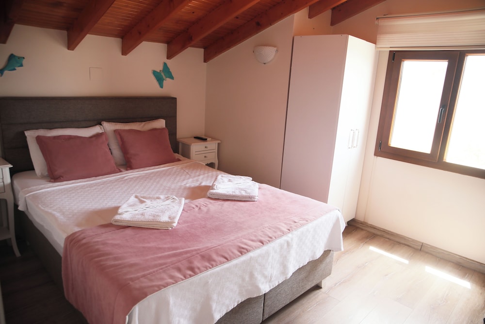 Teras 2 photo 1