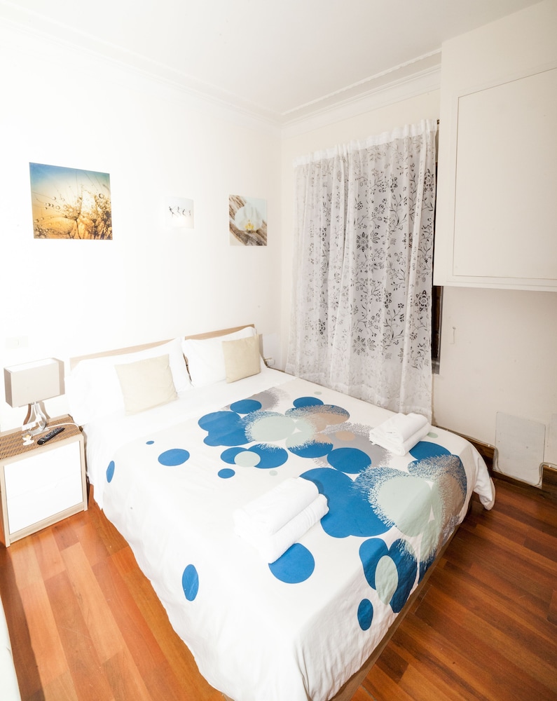 Apartment photo 3