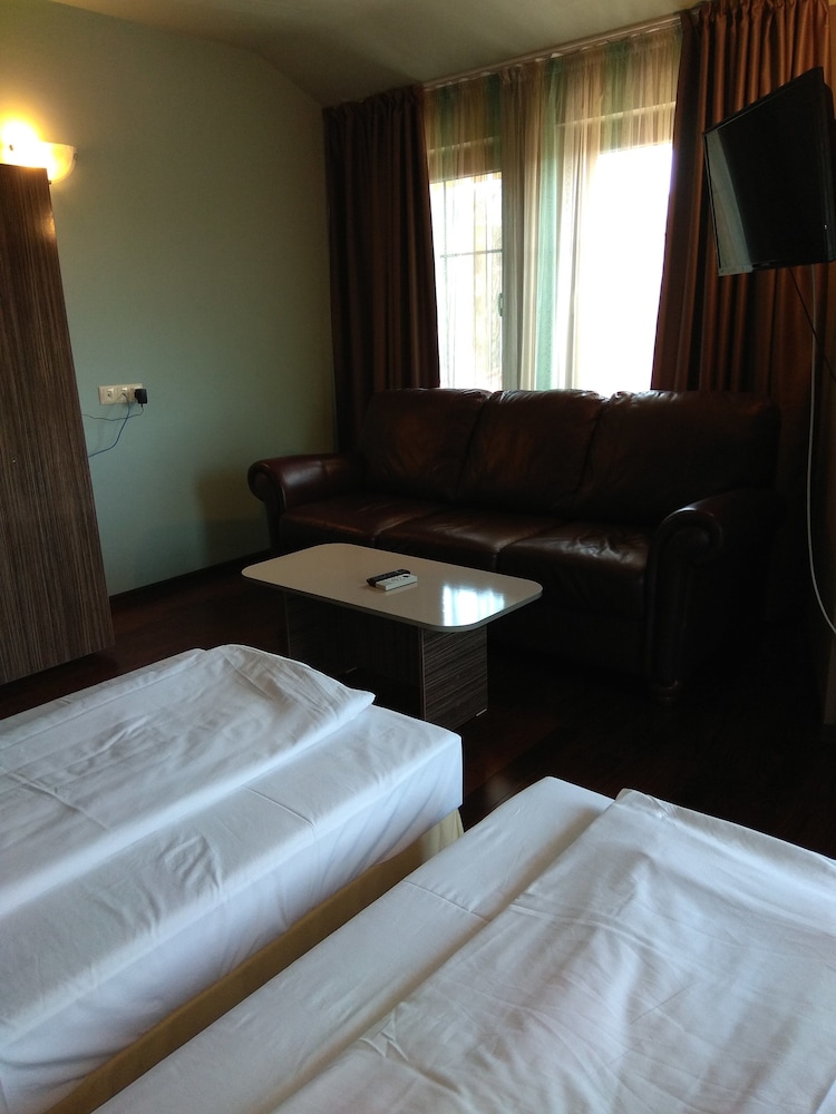 Comfort Double or Twin Room, Non Smoking, City View photo 1
