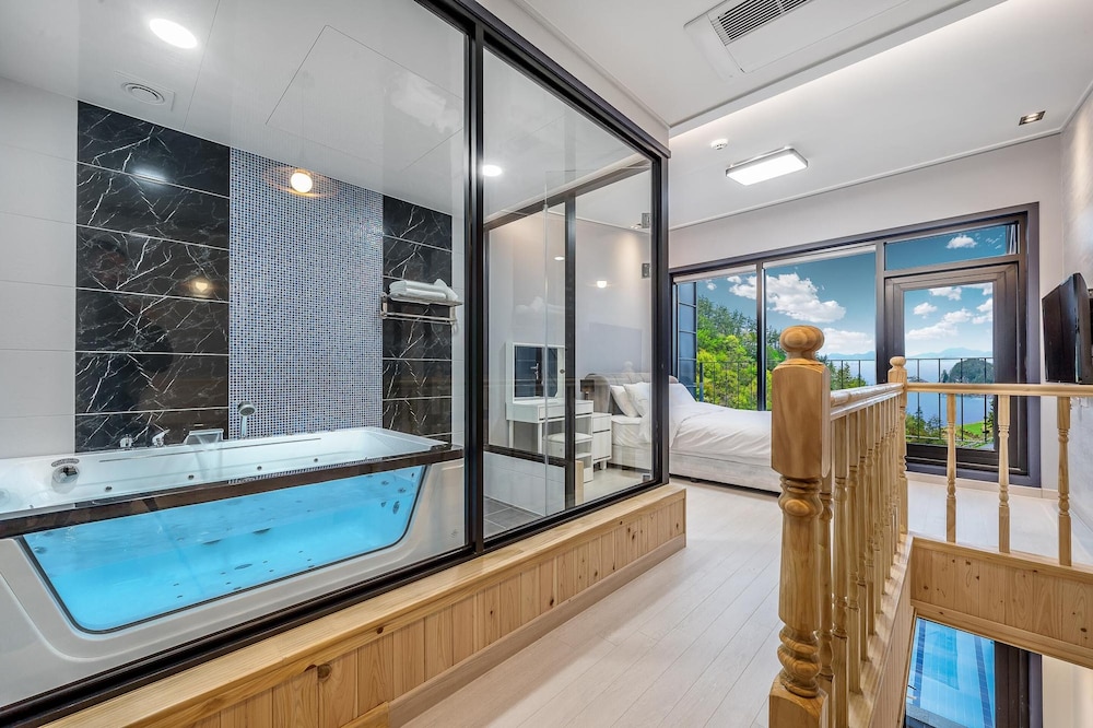 Basic Room, 1 Bedroom (poolvilla3)