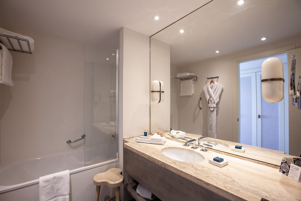Superior Room, Terrace, Sea View (Mediterrani 1 pax)