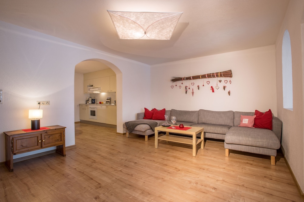 Apartment, 2 Bedrooms, Non Smoking (excl. 70,00 € cleaning fee) photo 2