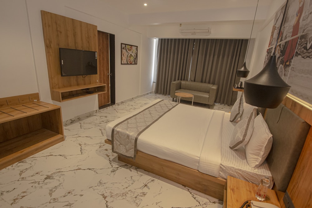 Executive Room - Photo 4