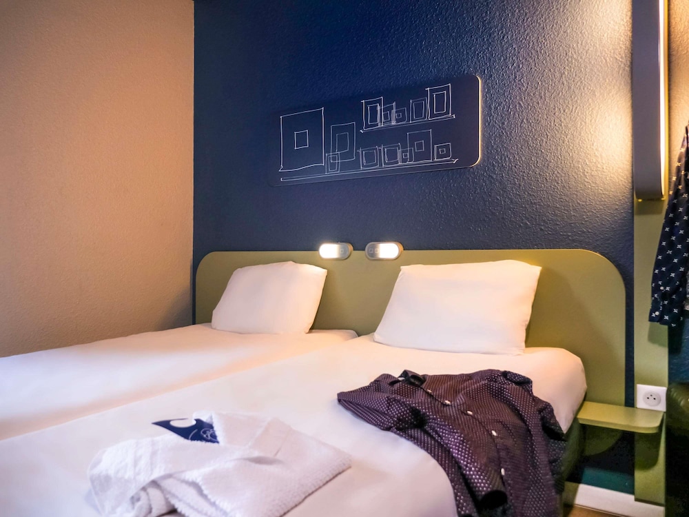 Twin Room, 2 Twin Beds - Photo 1
