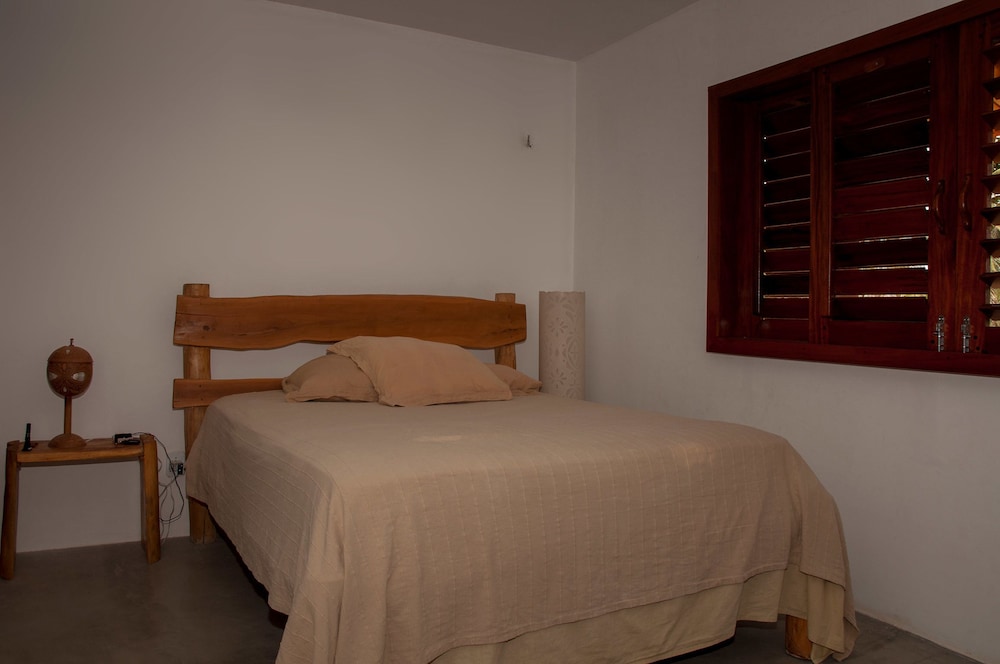 Deluxe Room, 1 Queen Bed photo 1