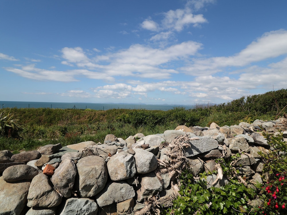 Cottage photo 2