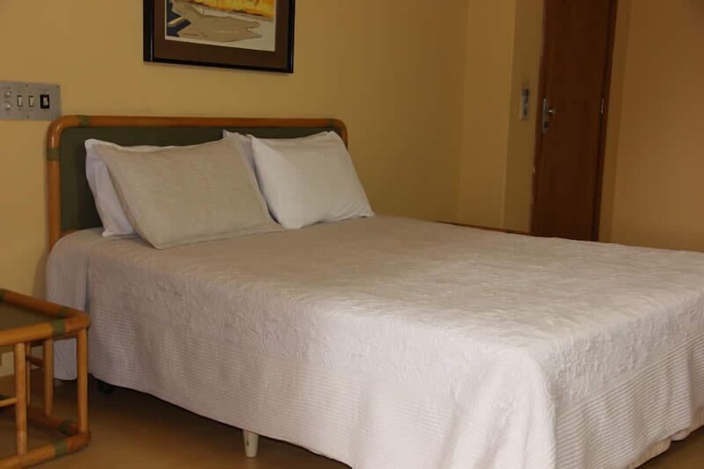 Deluxe Double or Twin Room photo 2