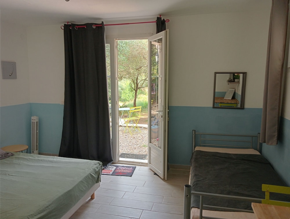 Double Room - Photo 1