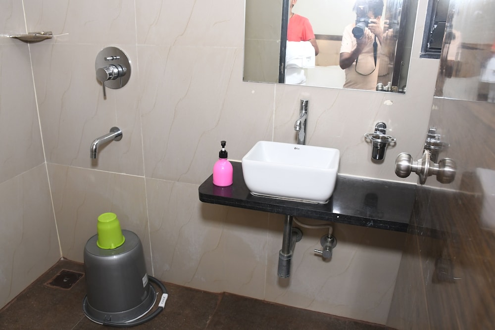 Standard Room - Photo 17