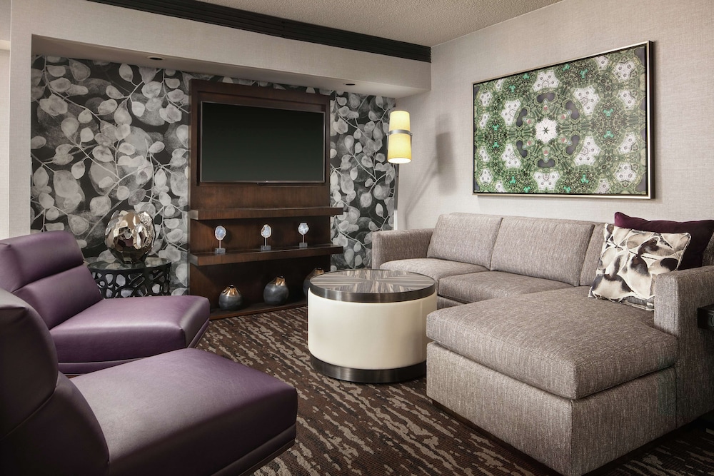 Presidential Suite, 1 King Bed photo 3