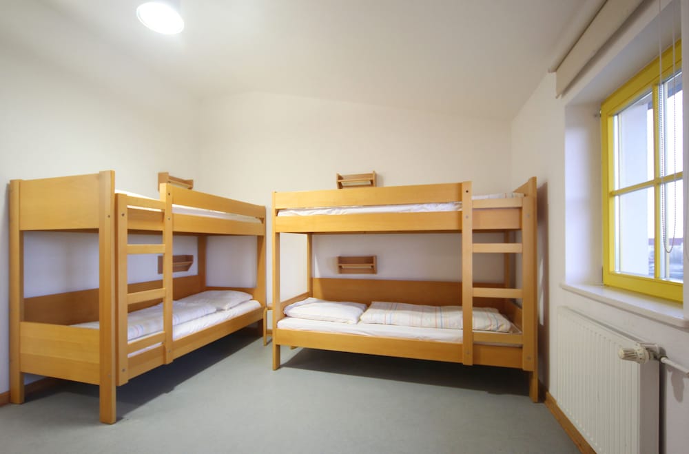Shared Dormitory, Men only, Shared Bathroom photo 2