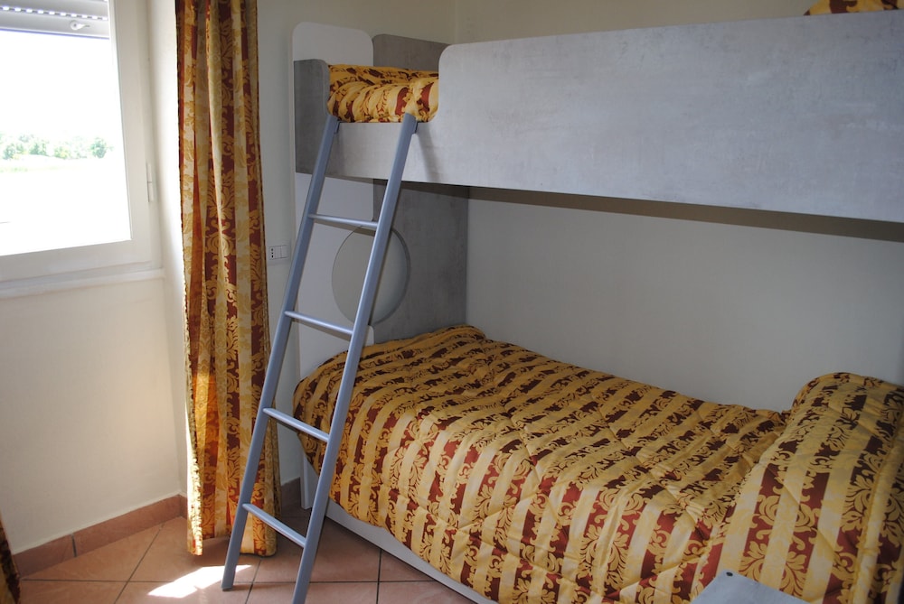 Quadruple Room photo 3