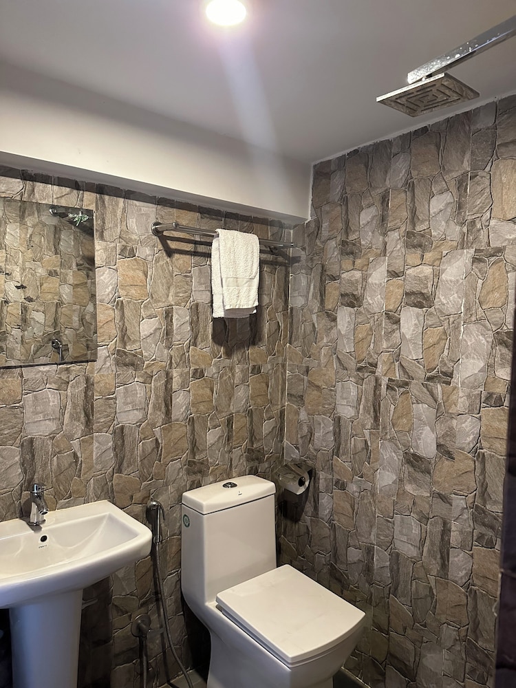 Deluxe Double or Twin Room, 1 Queen Bed, Valley View