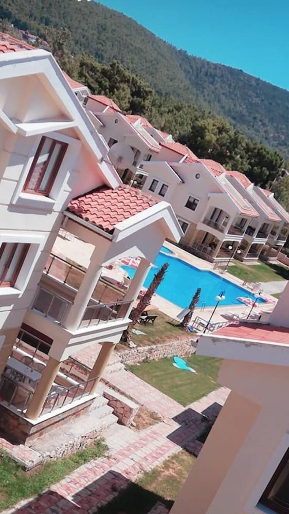 Villa, 4 Bedrooms photo 3